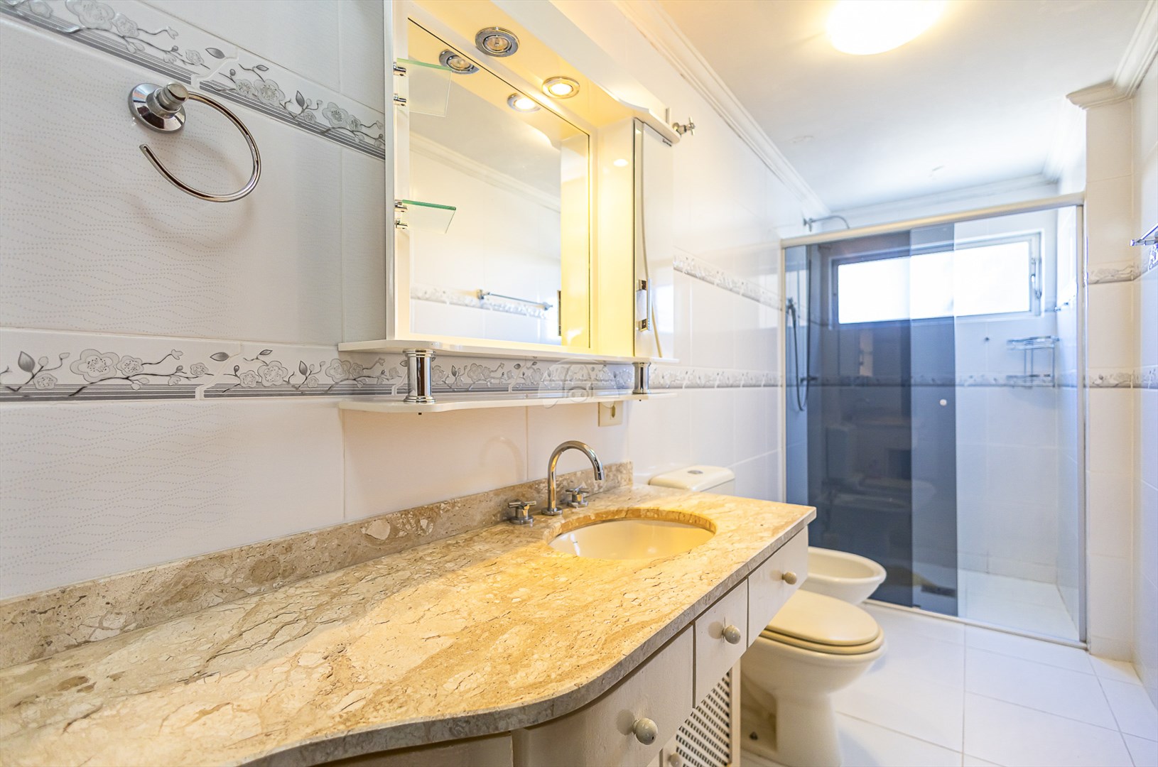 Apartamento à venda em Alto Da Glória, Curitiba — Toyo Imóveis - Curitiba/PR