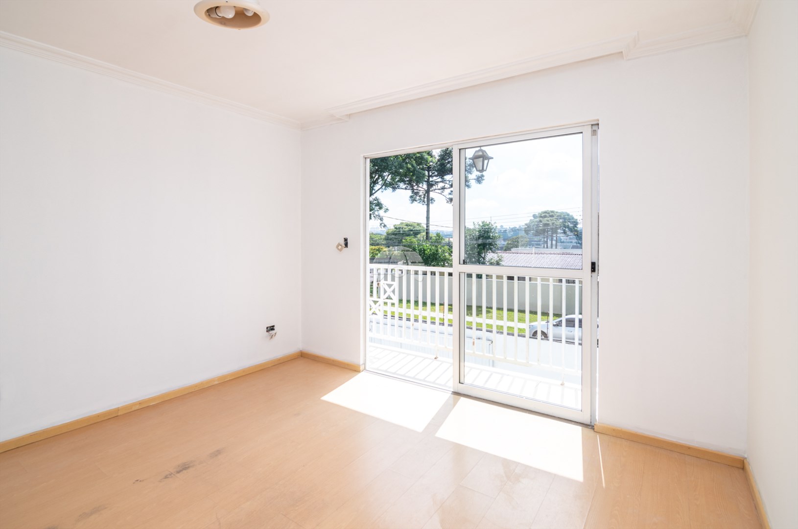 Triplex Residencial para Venda no Bairro Bacacheri ref. 225623 (9 / 10)
