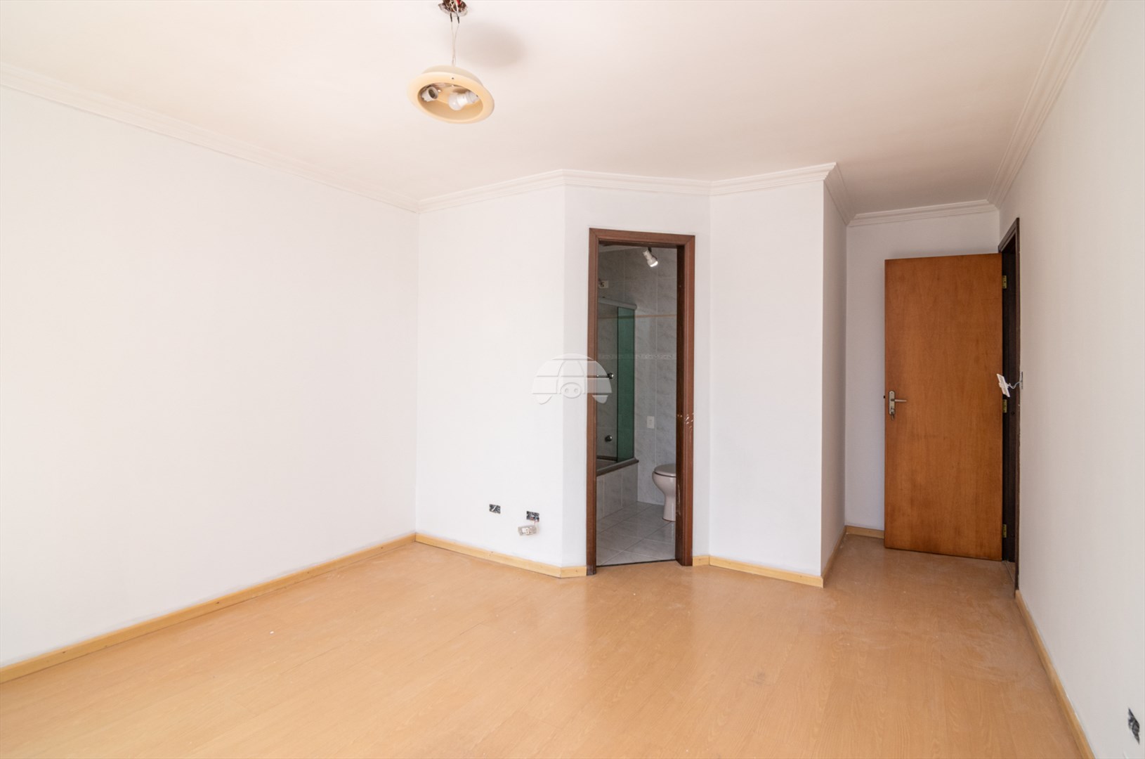 Triplex Residencial para Venda no Bairro Bacacheri ref. 225623 (10 / 10)