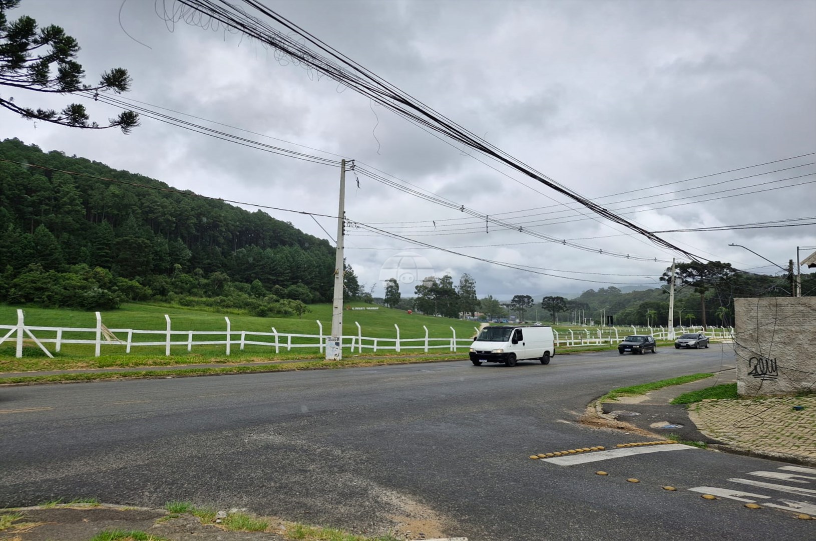 Casa à venda em Jardim Monte Santo, Almirante Tamandaré — GOMES CONSULTOR IMOBILIARIO LTDA.
