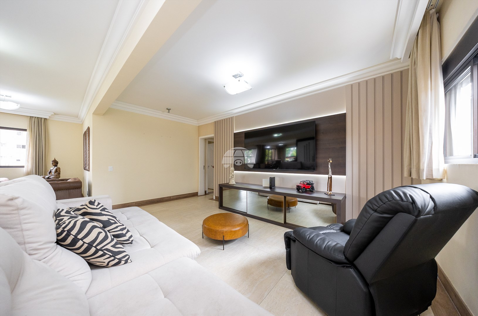 Apartamento Residencial para Venda no Bairro Mossunguê ref. 948512 (10 / 10)