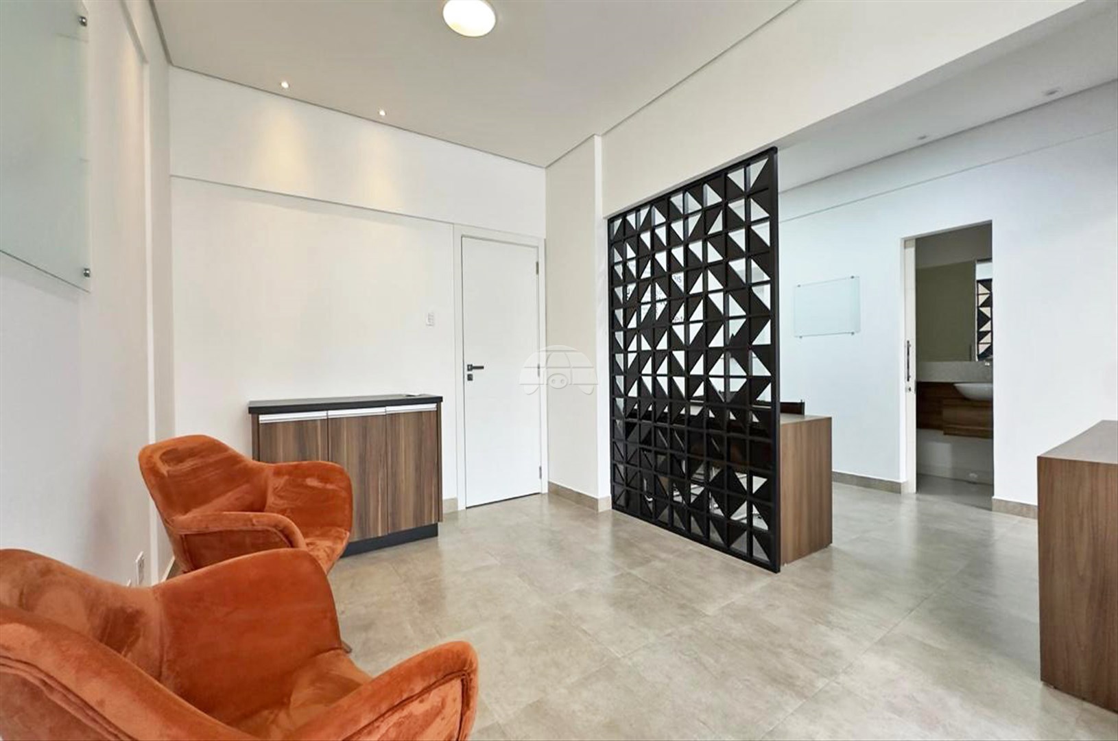 Sala/Conjunto Comercial para alugar em Centro, Curitiba — Portal Chave Fácil