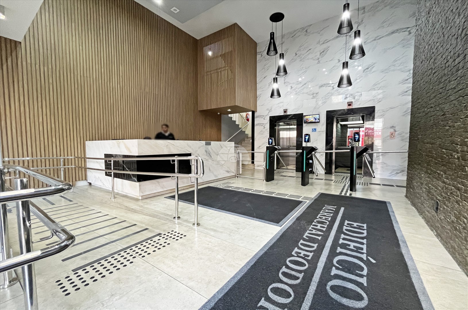 Sala/Conjunto Comercial para alugar em Centro, Curitiba — Portal Chave Fácil
