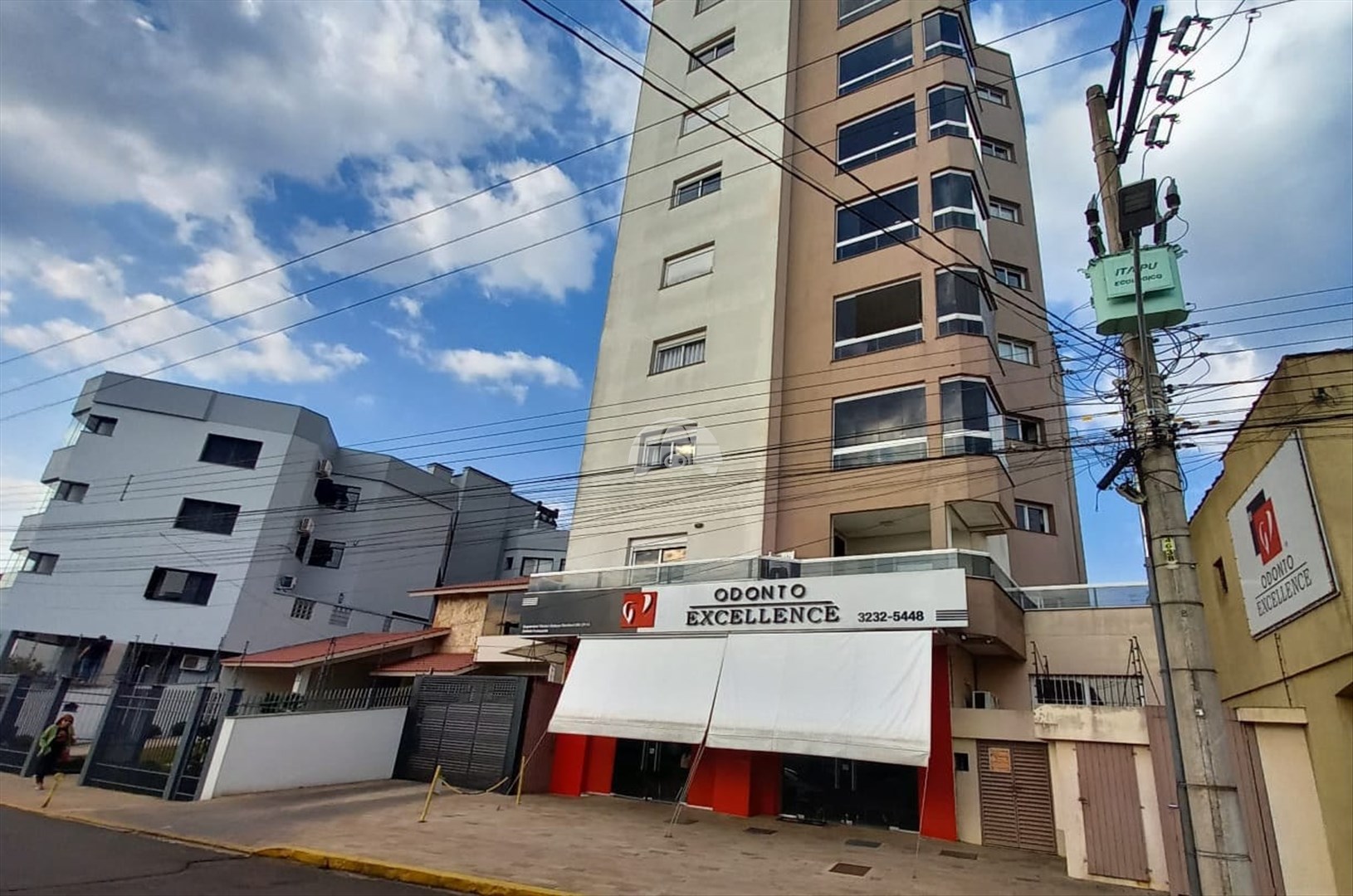 Apartamento à venda em Centro, Vacaria — Portal Chave Fácil