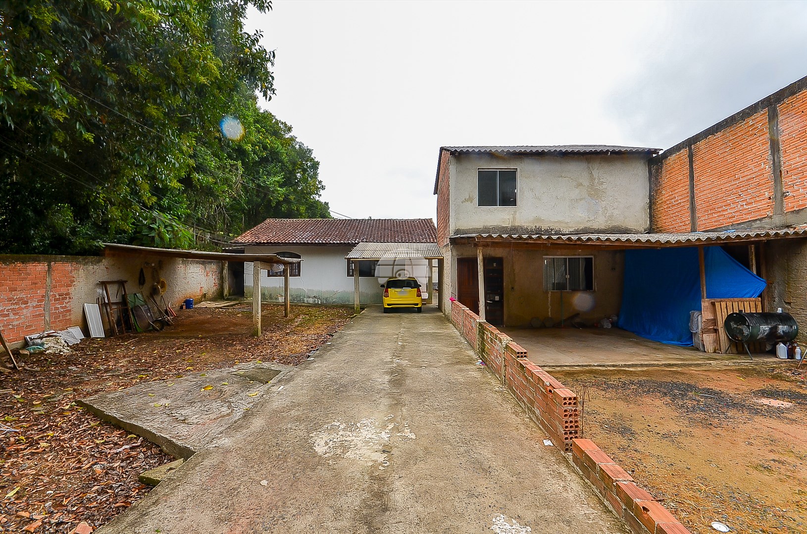 Casa à venda em Taboão, Curitiba — Portal Chave Fácil
