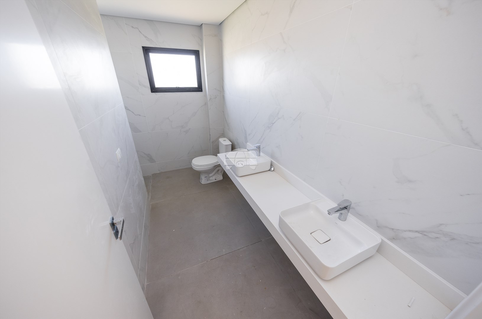 Casa à venda em Vila Ferrari, Campo Largo — UNA