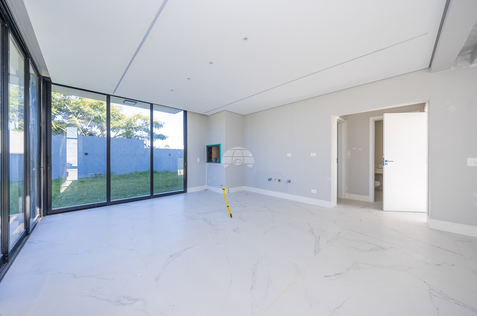 Casa à venda em Vila Ferrari, Campo Largo — UNA