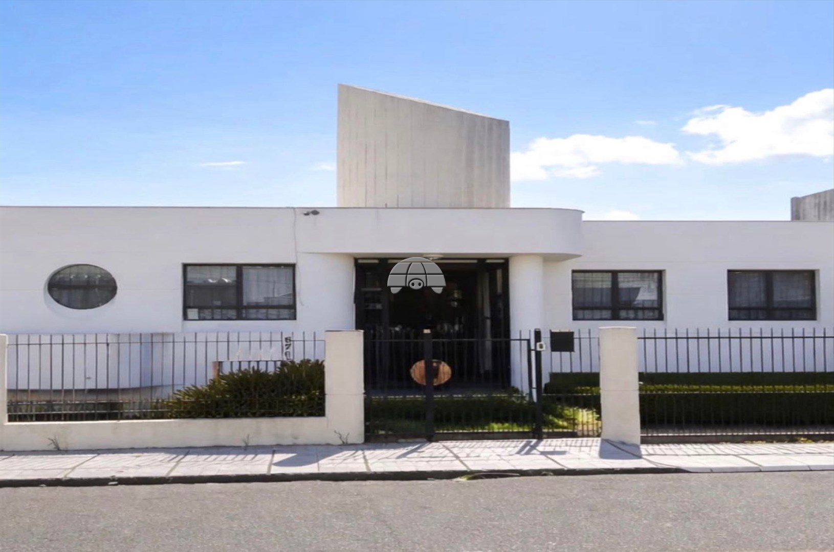 Casa à venda em Coqueiros, Florianópolis — Portal Chave Fácil