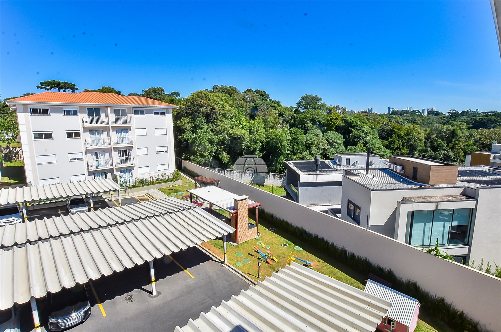 Apartamento à venda em Campo Comprido, Curitiba — UNA