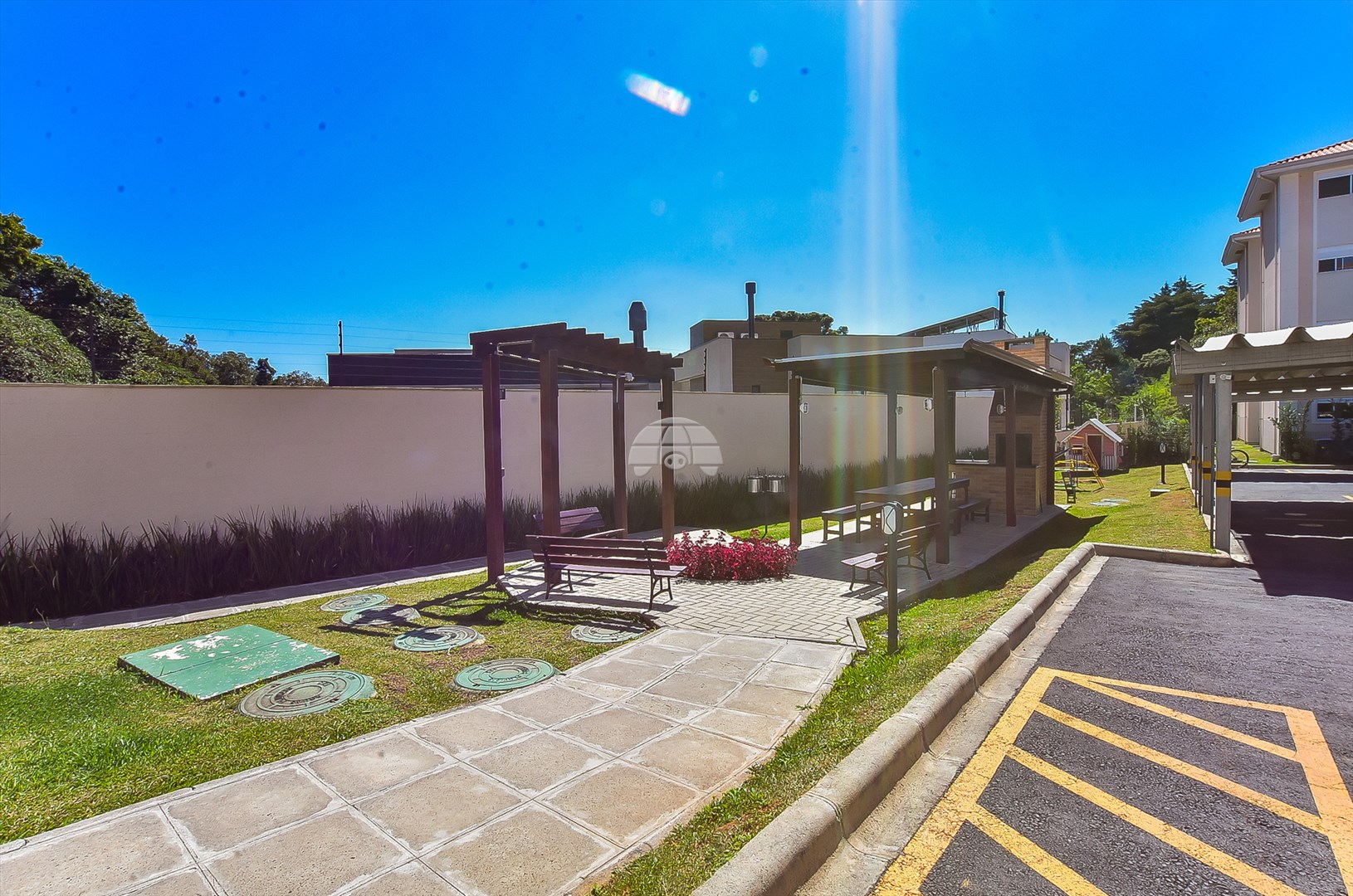 Apartamento à venda em Campo Comprido, Curitiba — UNA