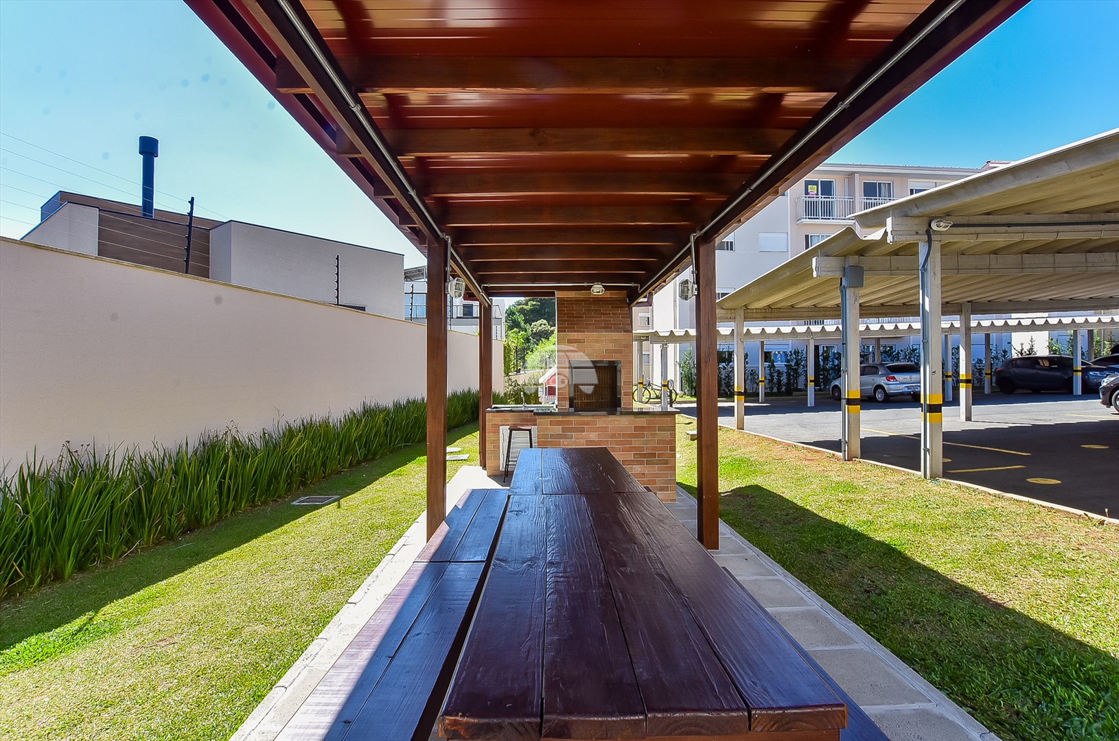 Apartamento à venda em Campo Comprido, Curitiba — UNA