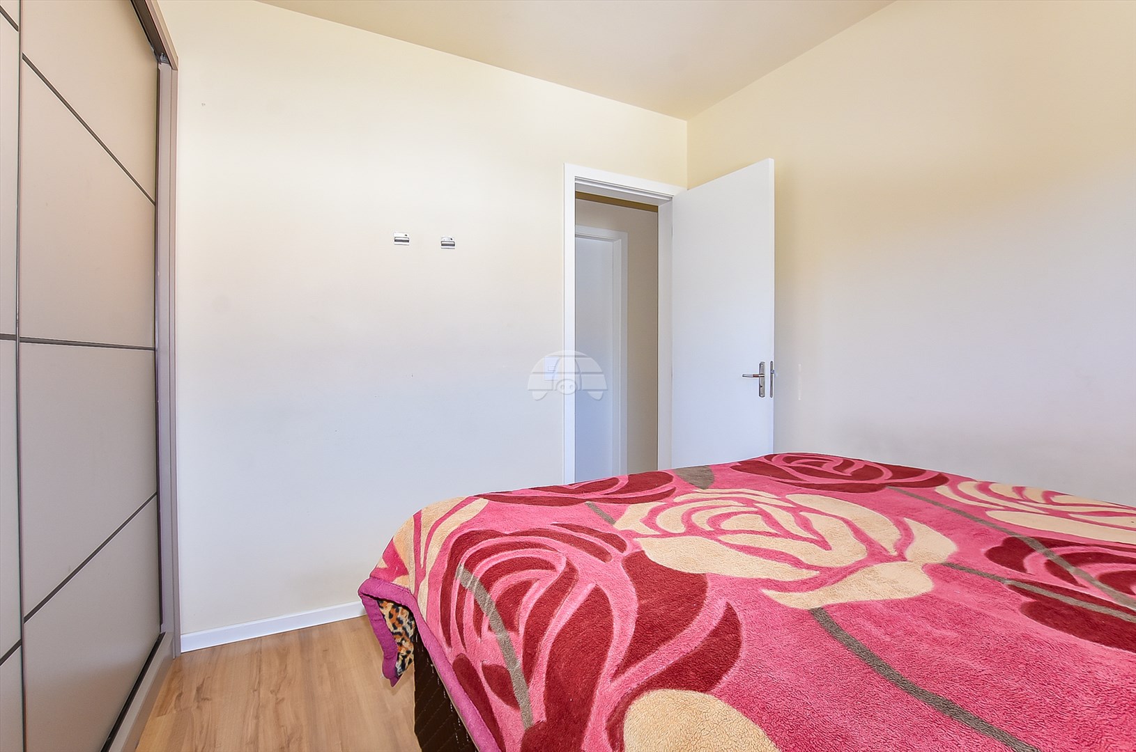Apartamento à venda em Campo Comprido, Curitiba — UNA