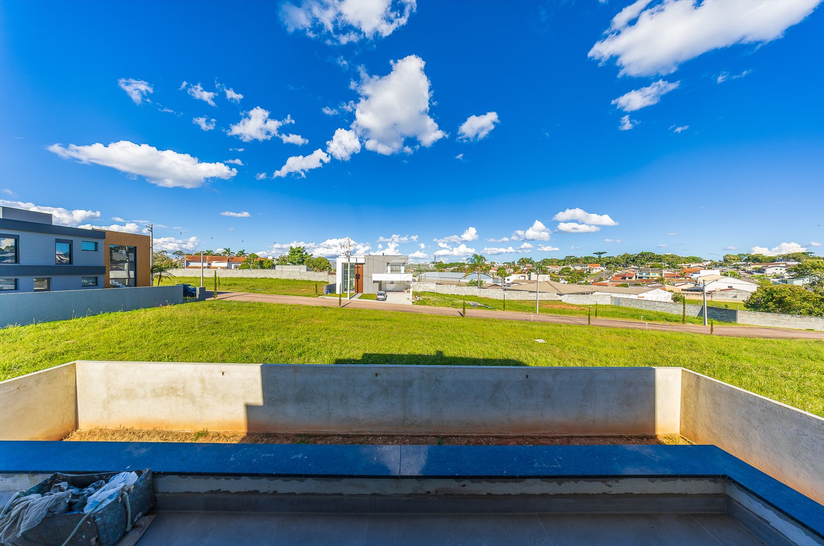 Casa à venda em Vila Ferrari, Campo Largo — UNA