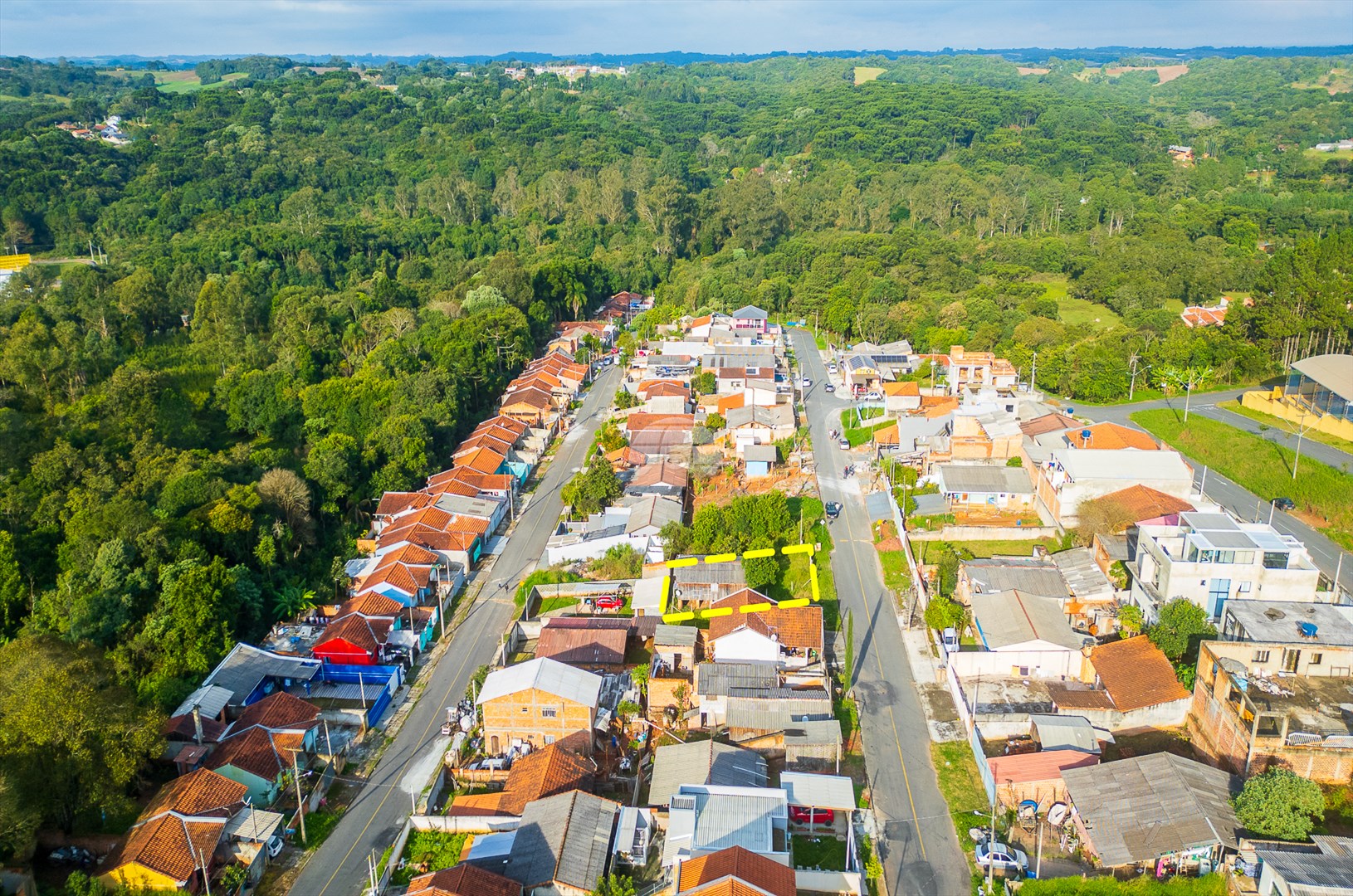 Terreno à venda em Conjunto Habitacional Monsenhor Francisco Gorski, Campo Largo — Portal Chave Fácil