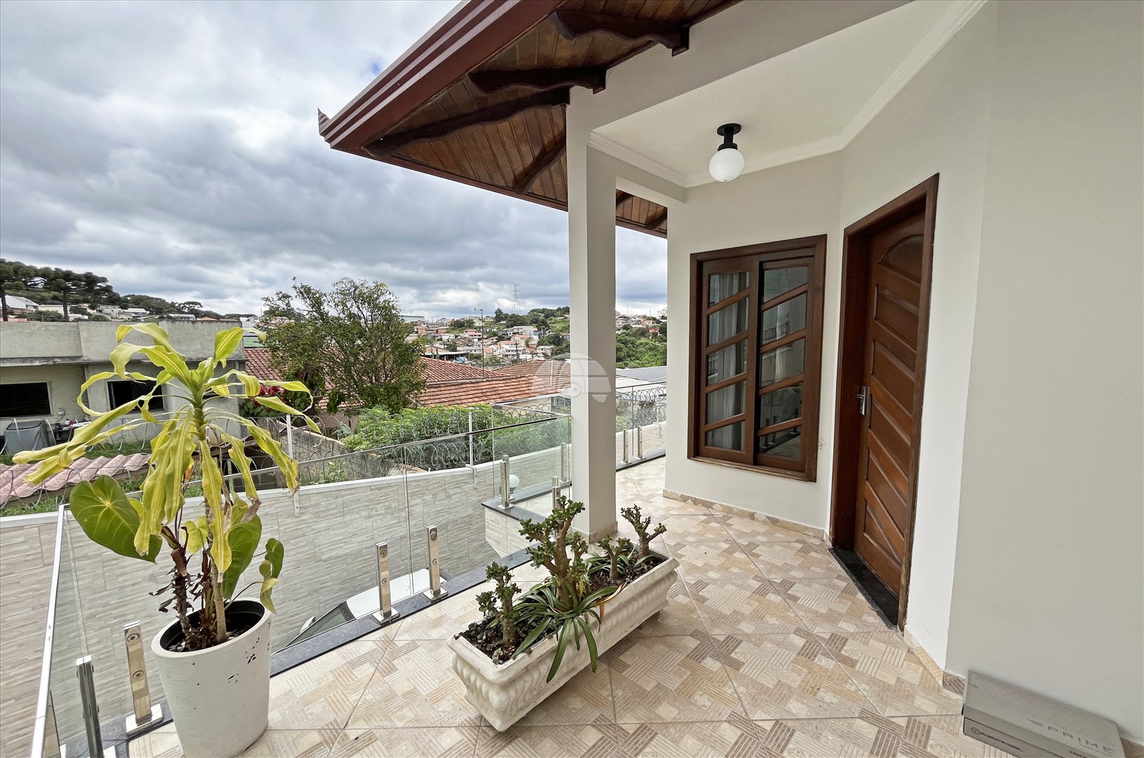 Sobrado para alugar em Jardim Roma, Almirante Tamandaré — Portal Chave Fácil