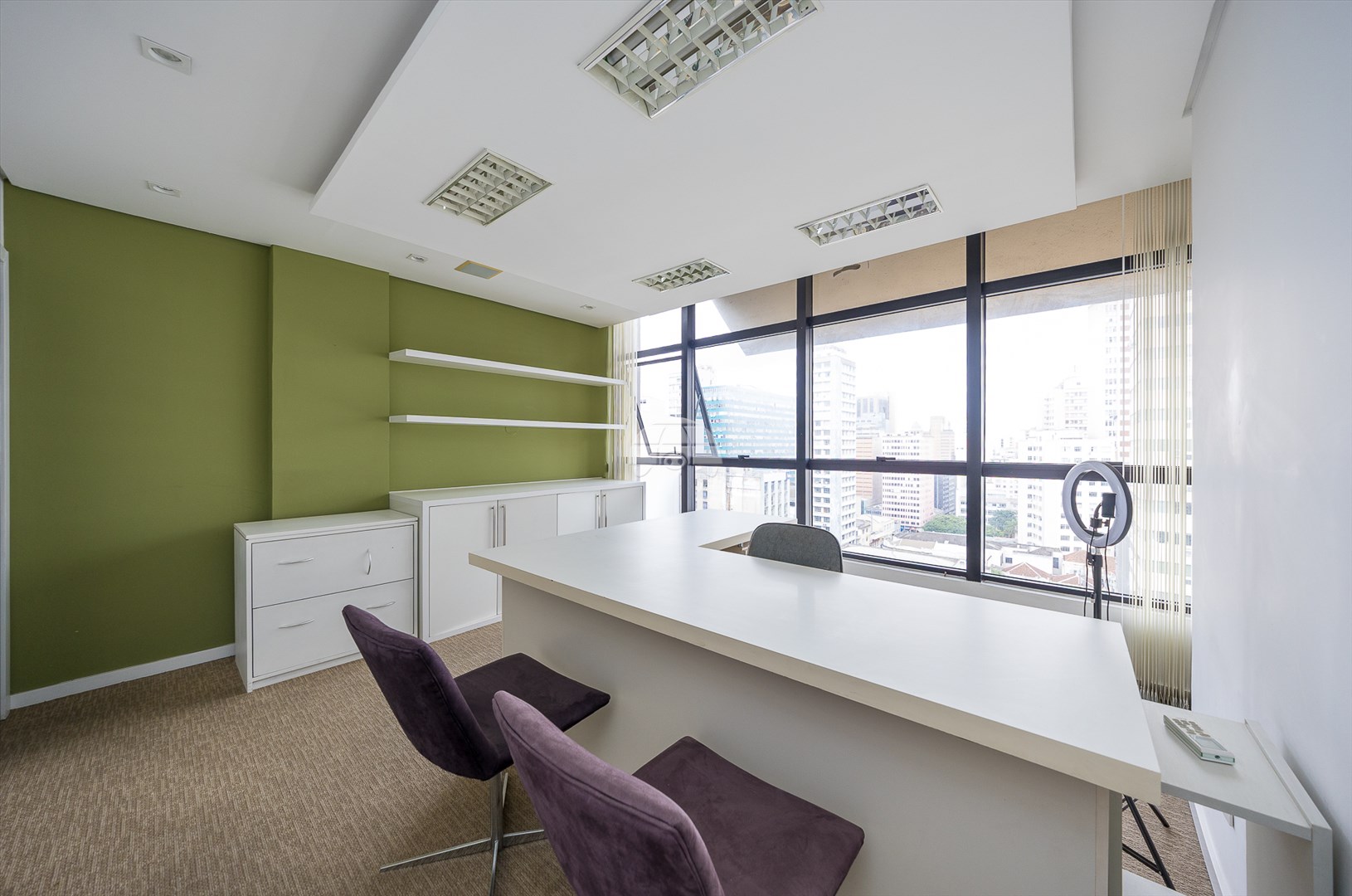 Sala/Conjunto Comercial à venda em Centro, Curitiba — MAFI ADMINISTRADORA DE IMOVEIS LTDA