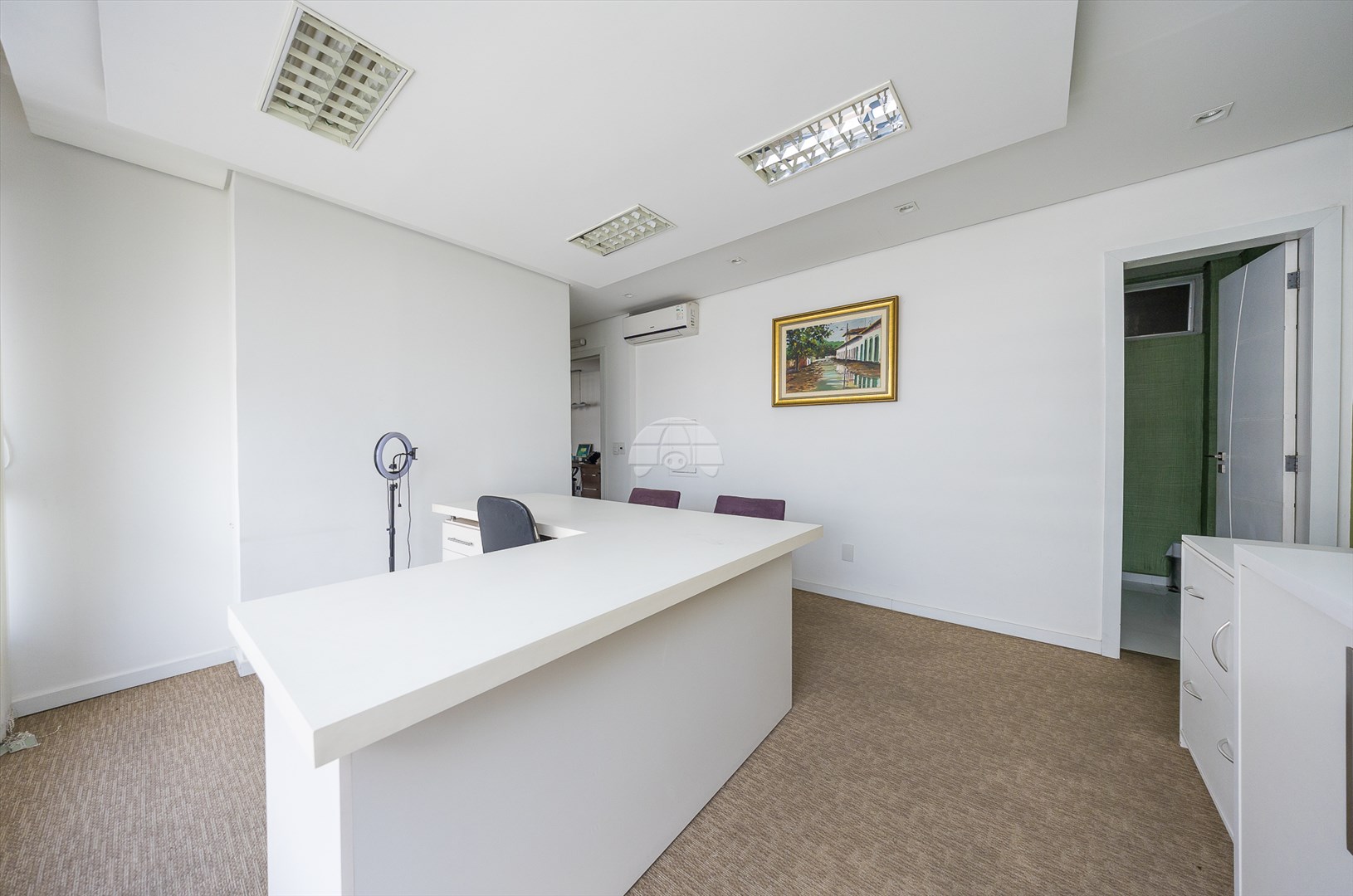 Sala/Conjunto Comercial à venda em Centro, Curitiba — MAFI ADMINISTRADORA DE IMOVEIS LTDA