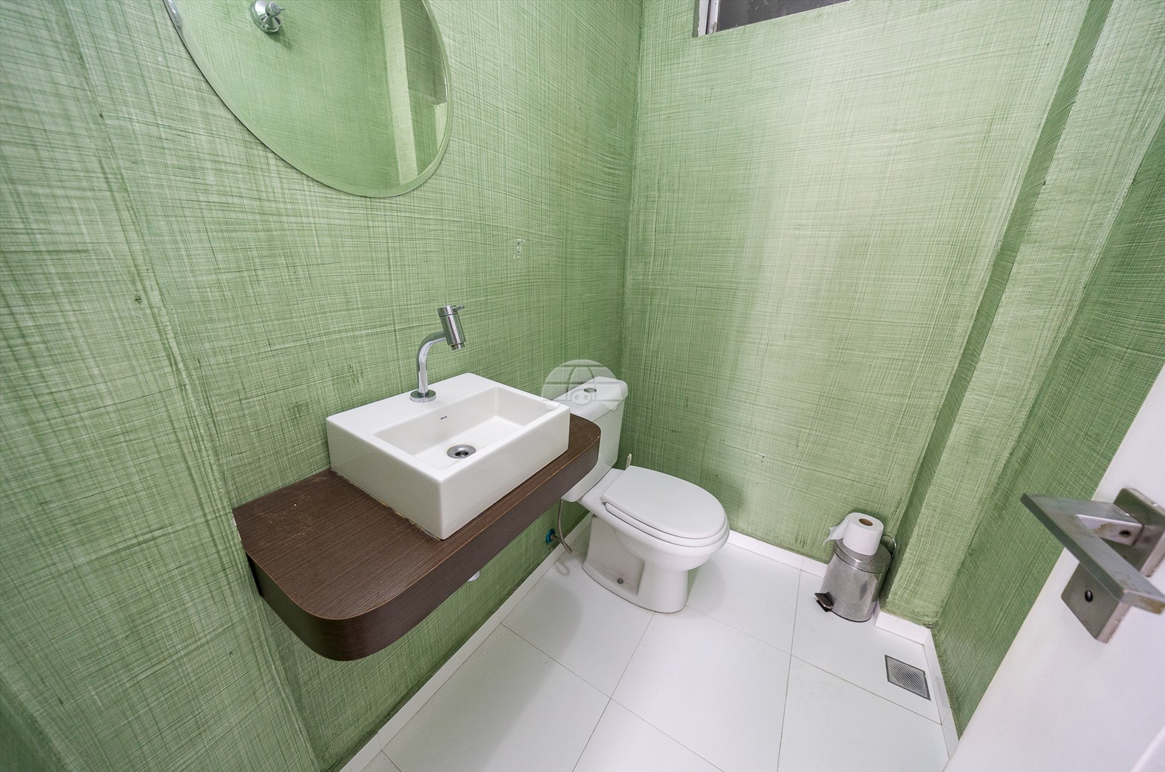 Sala/Conjunto Comercial à venda em Centro, Curitiba — MAFI ADMINISTRADORA DE IMOVEIS LTDA