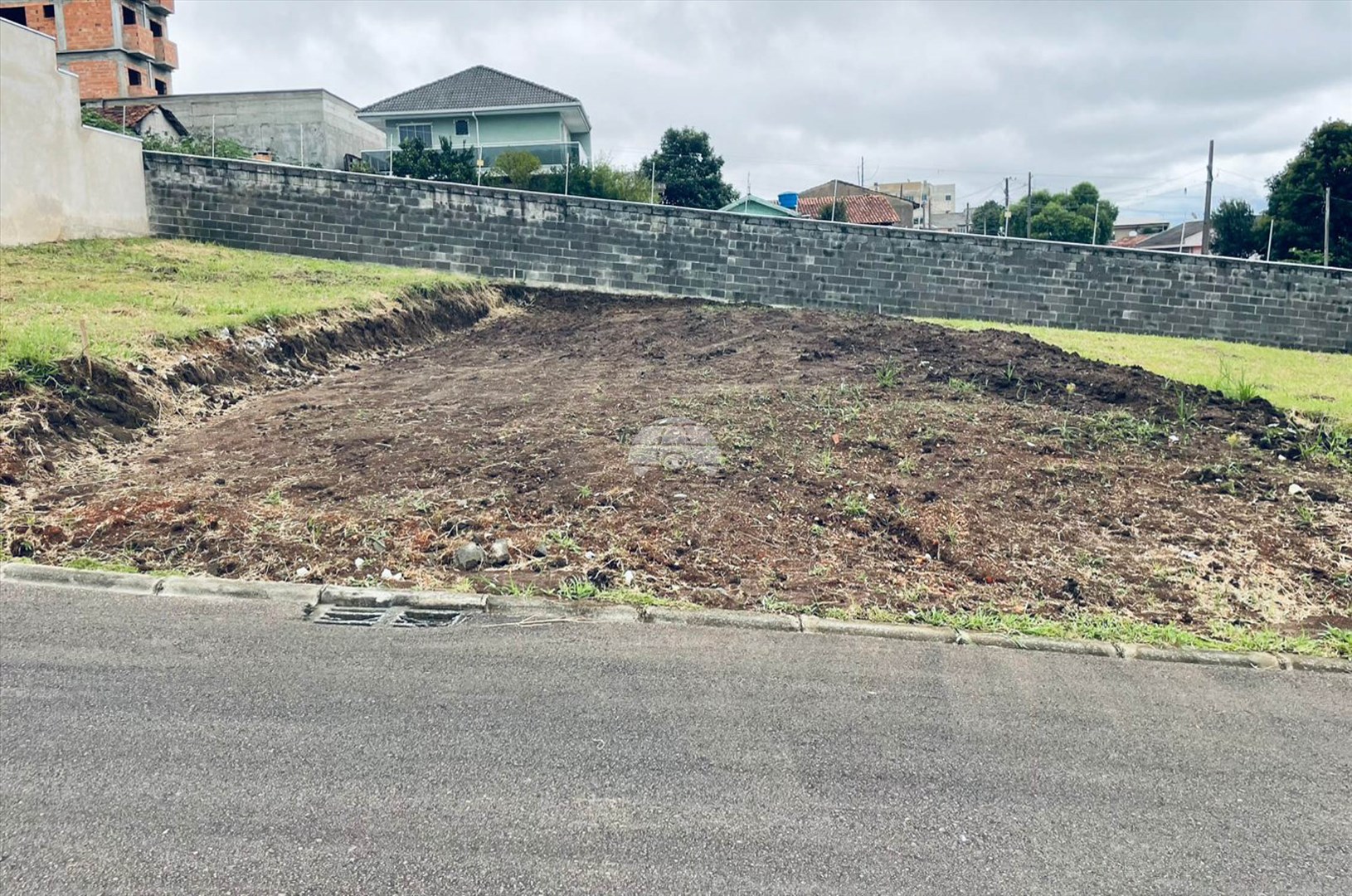 Terreno/Área à venda em Rincão, Colombo — Portal Chave Fácil