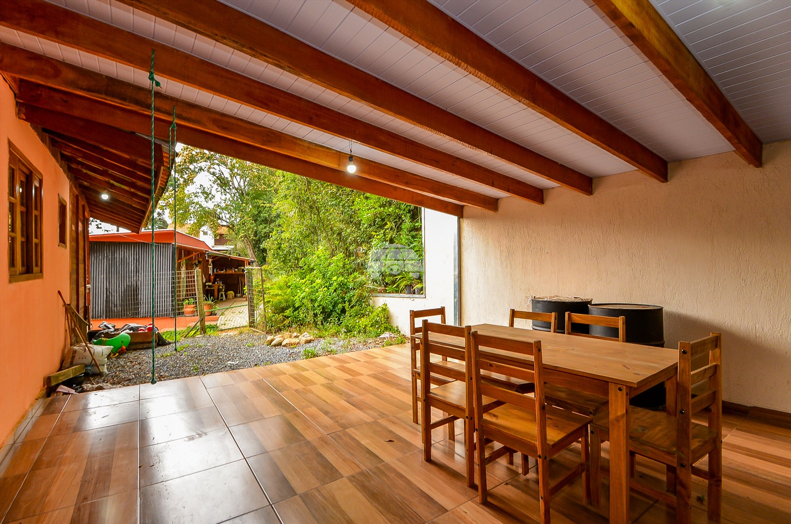 Casa à venda em Pacotuba, Almirante Tamandaré — GOMES CONSULTOR IMOBILIARIO LTDA.