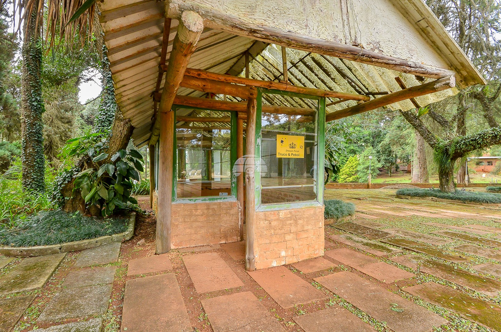 Casa à venda em Pacotuba, Almirante Tamandaré — GOMES CONSULTOR IMOBILIARIO LTDA.