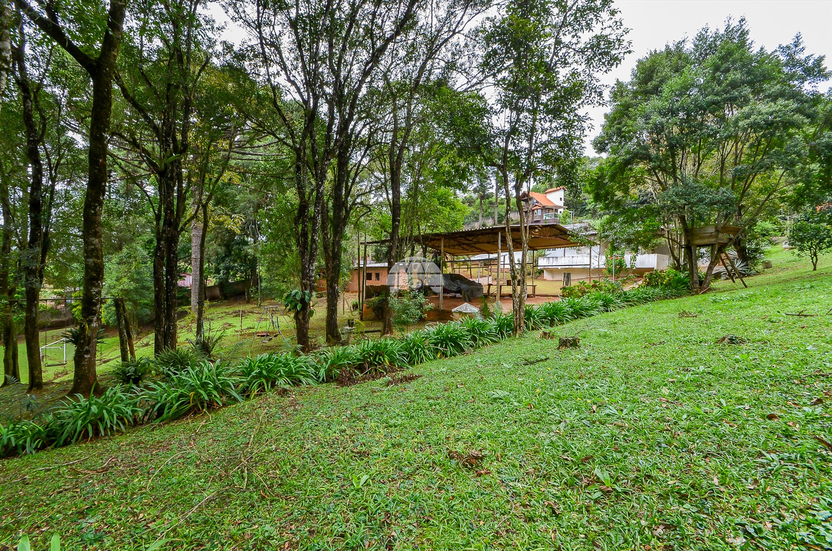Casa à venda em Pacotuba, Almirante Tamandaré — GOMES CONSULTOR IMOBILIARIO LTDA.