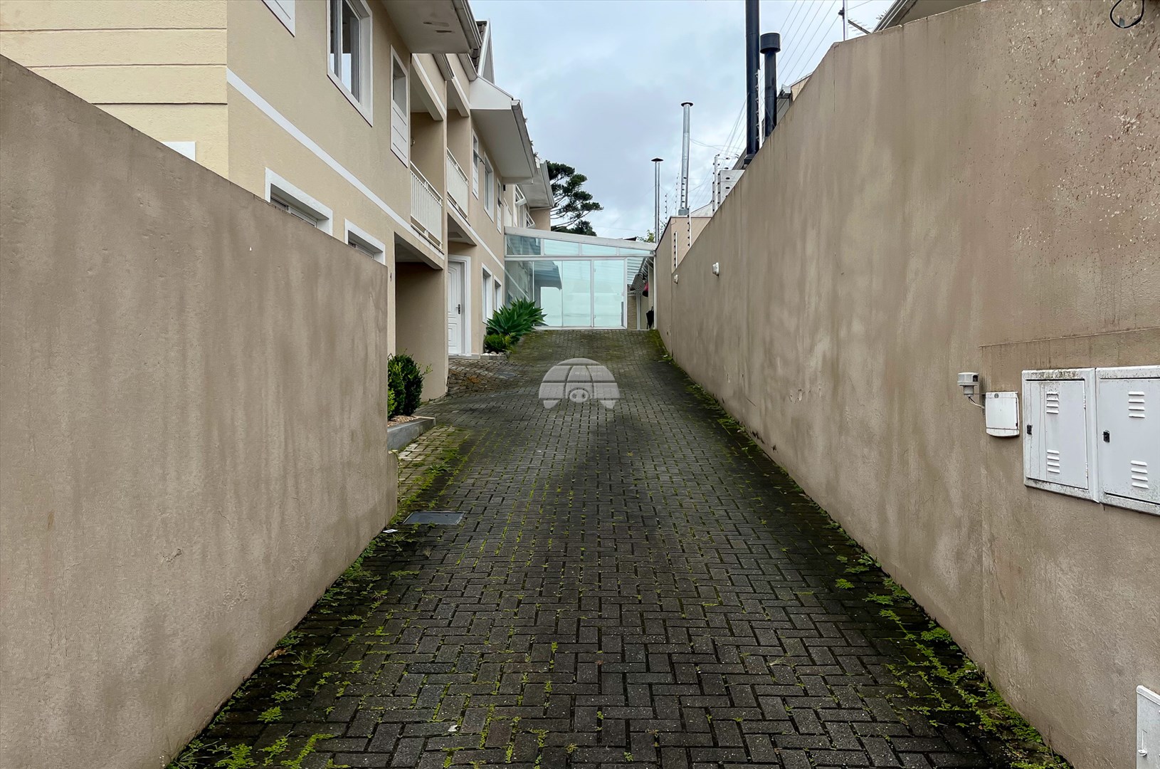 Casa para alugar em Xaxim, Curitiba — Portal Chave Fácil