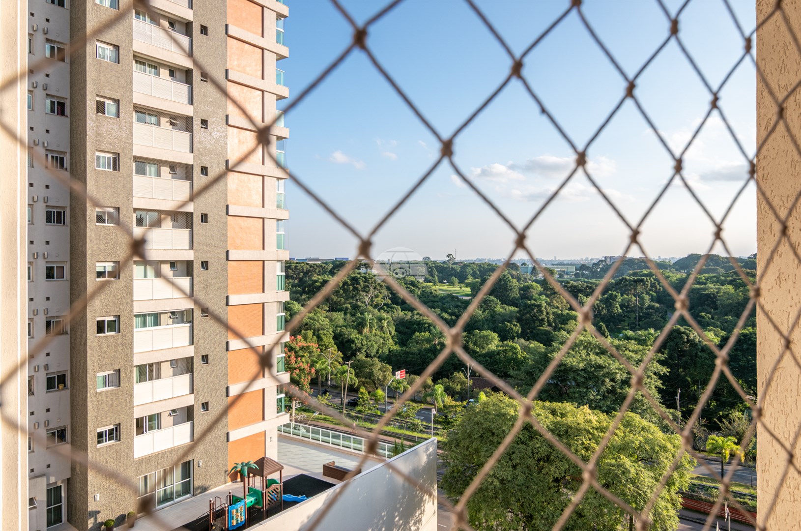 Apartamento à venda em Cristo Rei, Curitiba — TESTE 12342