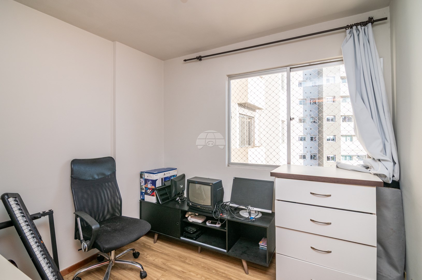 Apartamento à venda em Cristo Rei, Curitiba — TESTE 12342