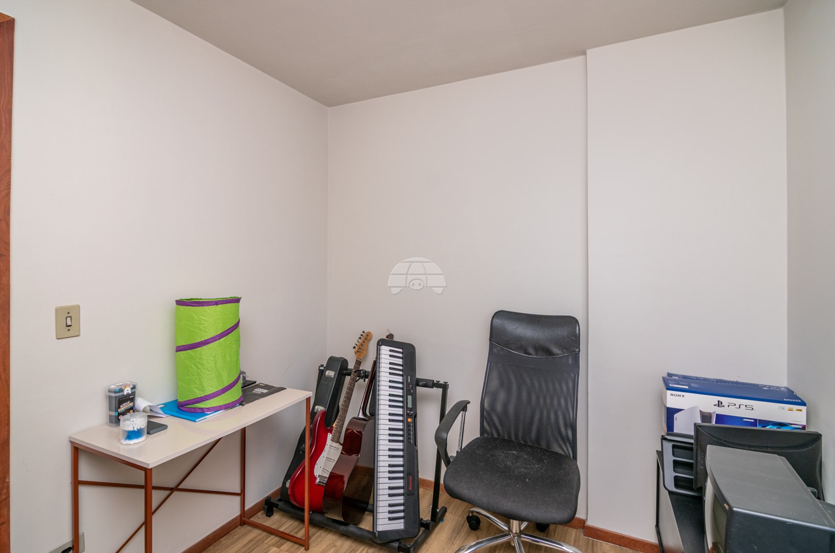 Apartamento à venda em Cristo Rei, Curitiba — TESTE 12342