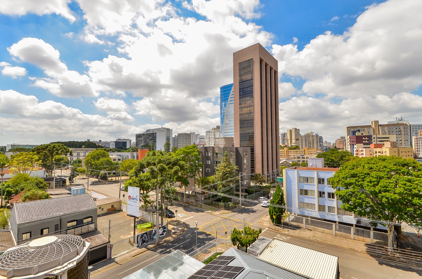 Apartamento à venda em Centro Cívico, Curitiba — TESTE 12342