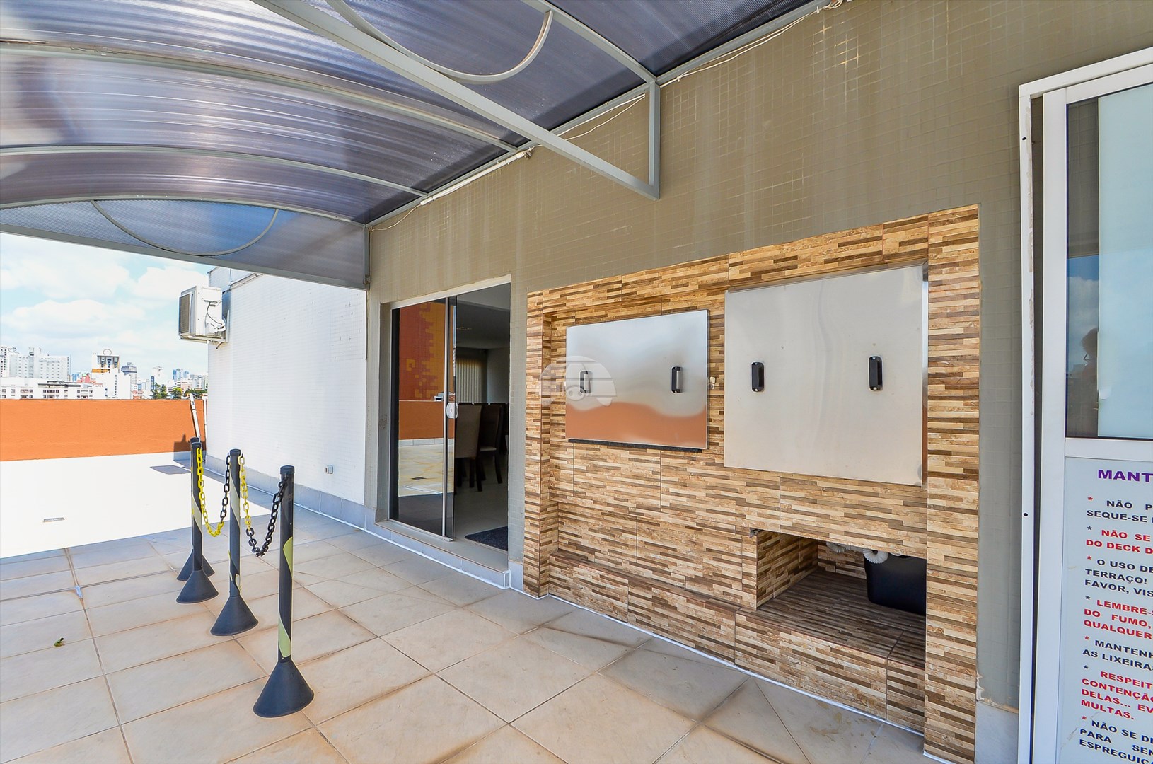 Apartamento à venda em Centro Cívico, Curitiba — TESTE 12342
