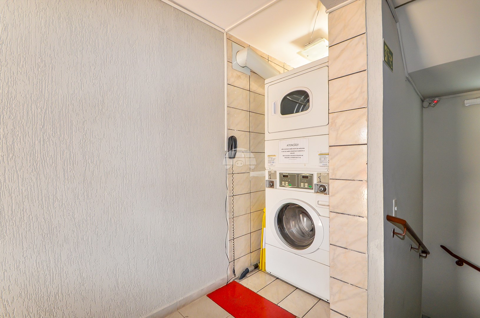 Apartamento à venda em Centro Cívico, Curitiba — TESTE 12342