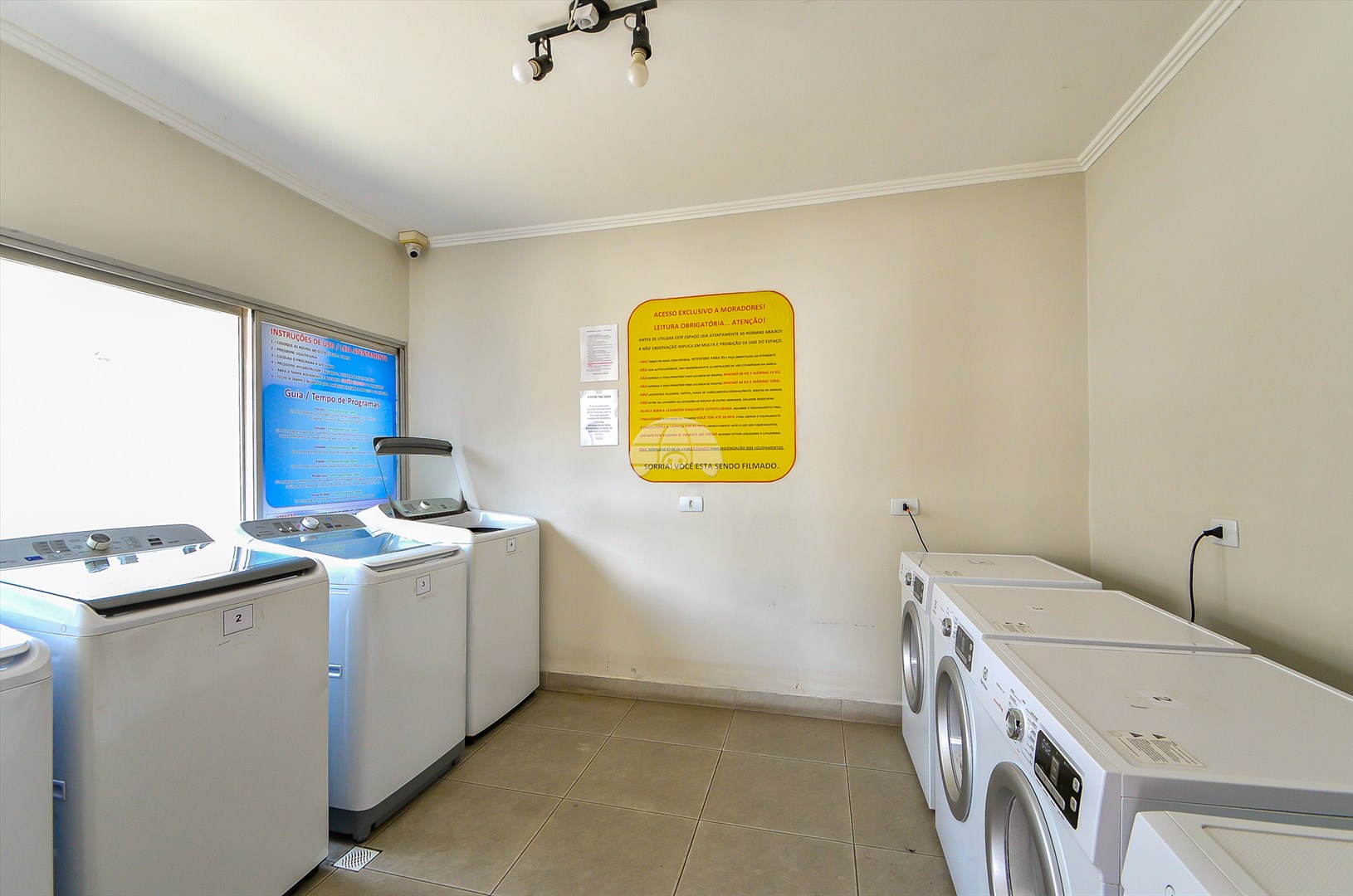 Apartamento à venda em Centro Cívico, Curitiba — TESTE 12342