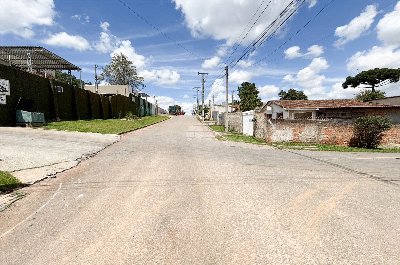 Casa à venda em Vila Maria Do Rosário, Colombo — Portal Chave Fácil