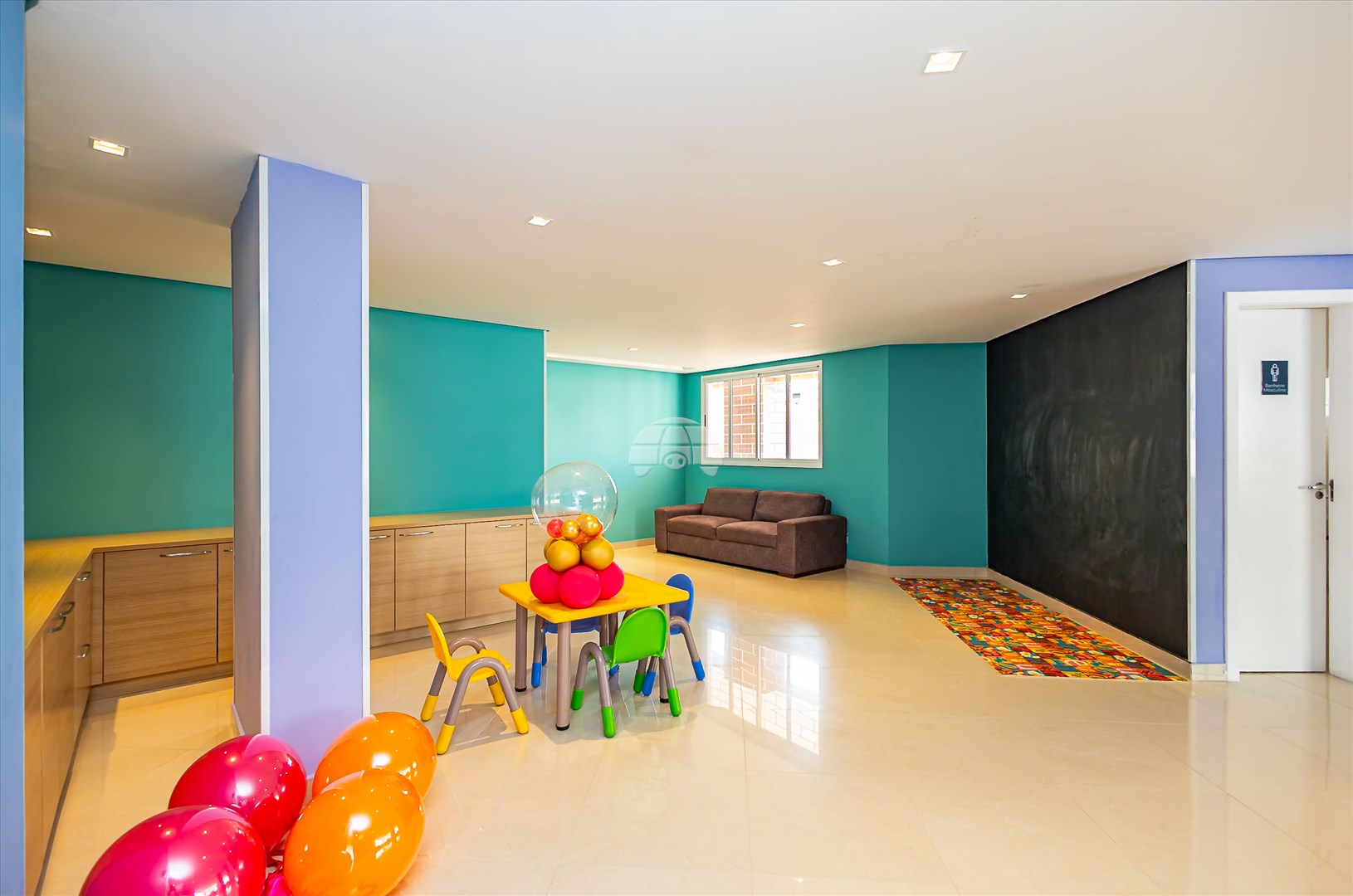 Apartamento à venda em Portão, Curitiba — MAFI ADMINISTRADORA DE IMOVEIS LTDA