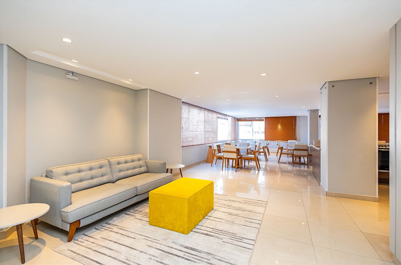 Apartamento à venda em Portão, Curitiba — MAFI ADMINISTRADORA DE IMOVEIS LTDA