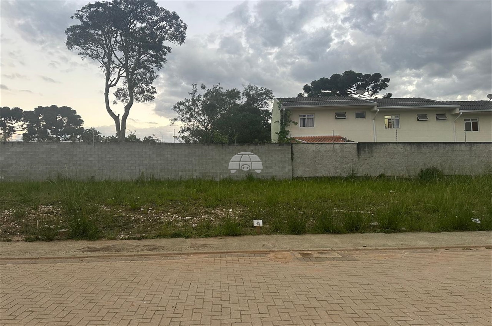 Terreno à venda em Barreirinha, Curitiba — GOMES CONSULTOR IMOBILIARIO LTDA.