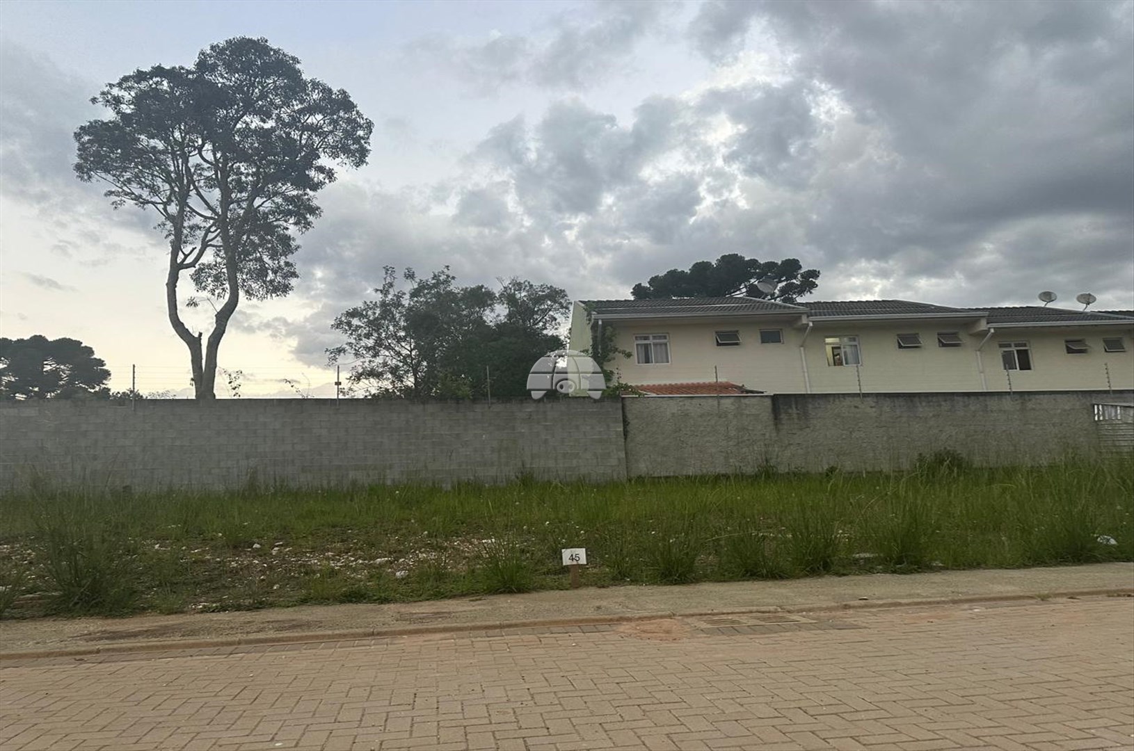 Terreno à venda em Barreirinha, Curitiba — GOMES CONSULTOR IMOBILIARIO LTDA.