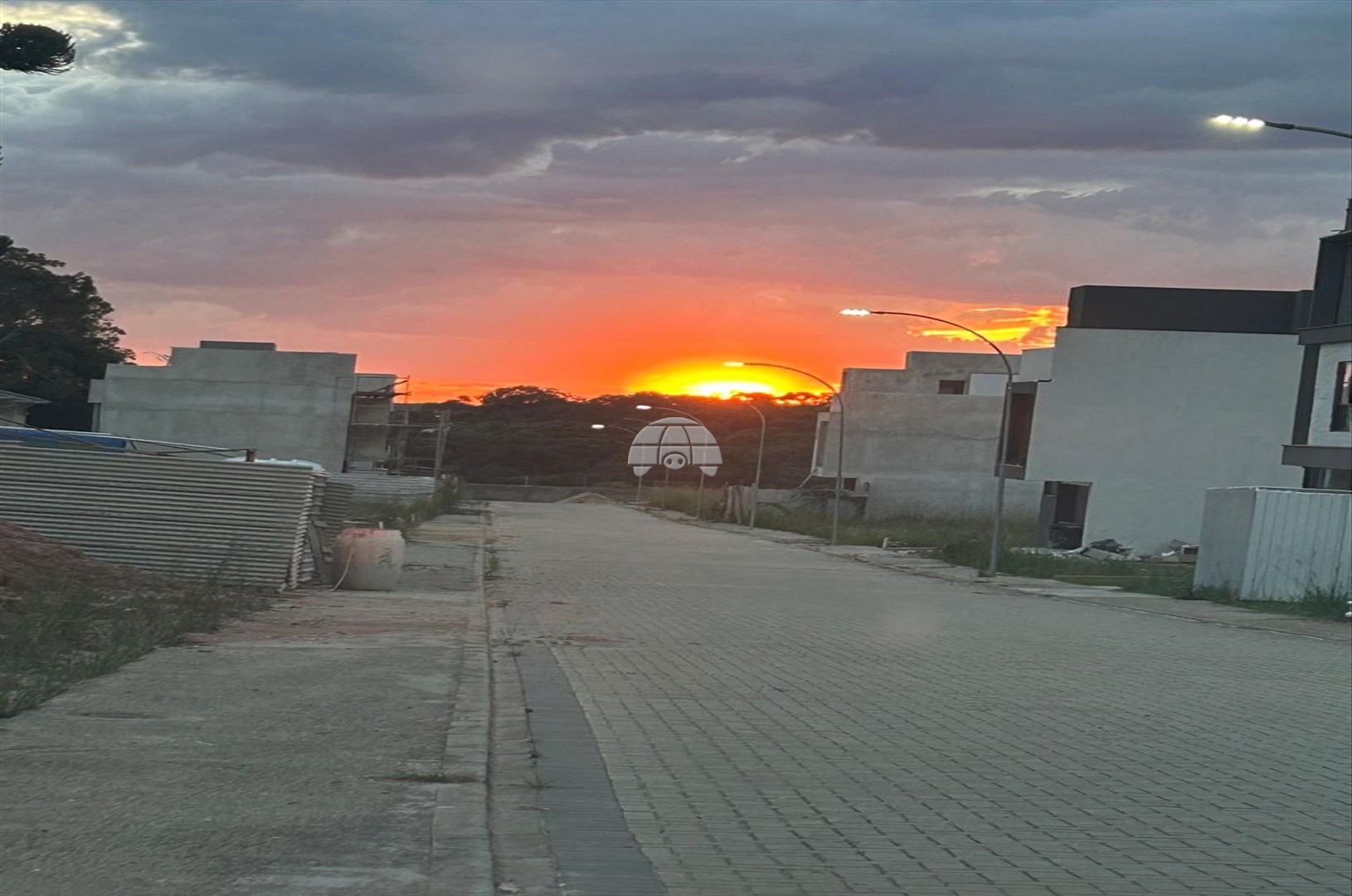 Terreno à venda em Barreirinha, Curitiba — GOMES CONSULTOR IMOBILIARIO LTDA.