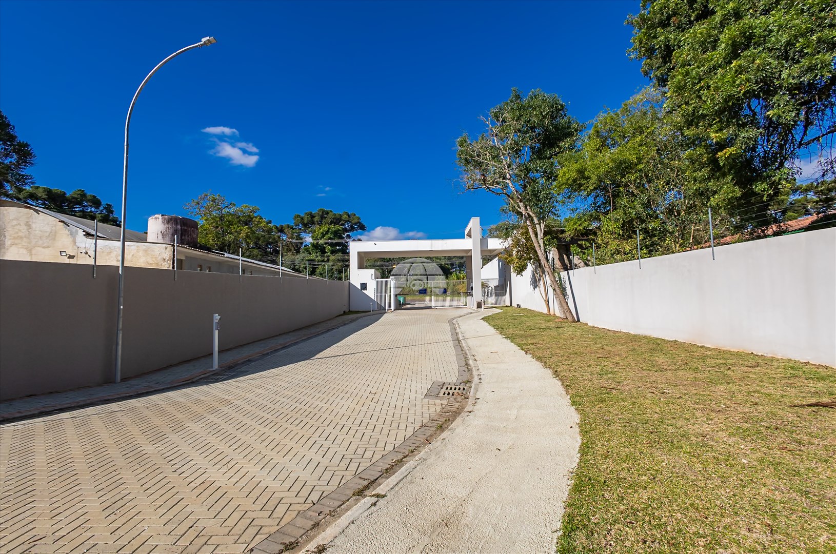 Terreno à venda em Barreirinha, Curitiba — GOMES CONSULTOR IMOBILIARIO LTDA.