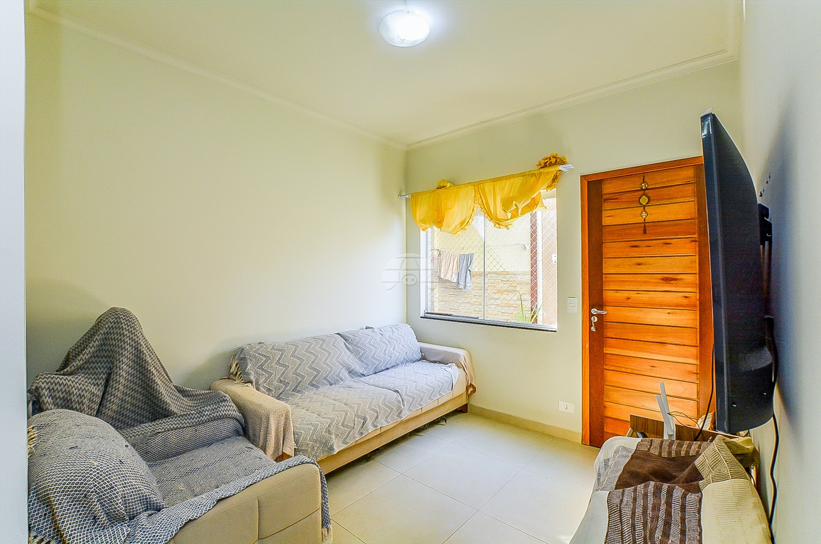 Casa à venda em Pinheirinho, Curitiba — Portal Chave Fácil
