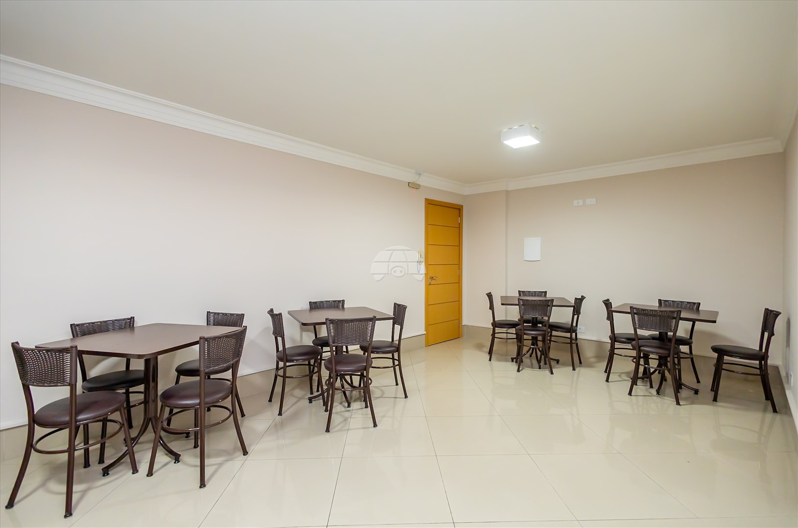 Apartamento Residencial para Venda no Bairro Capão Da Imbuia ref. 953547 (8 / 10)