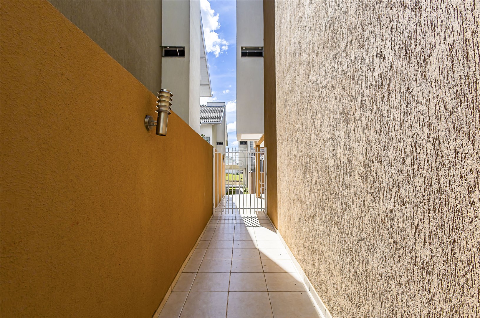 Casa à venda em Atuba, Curitiba — TESTE 12342