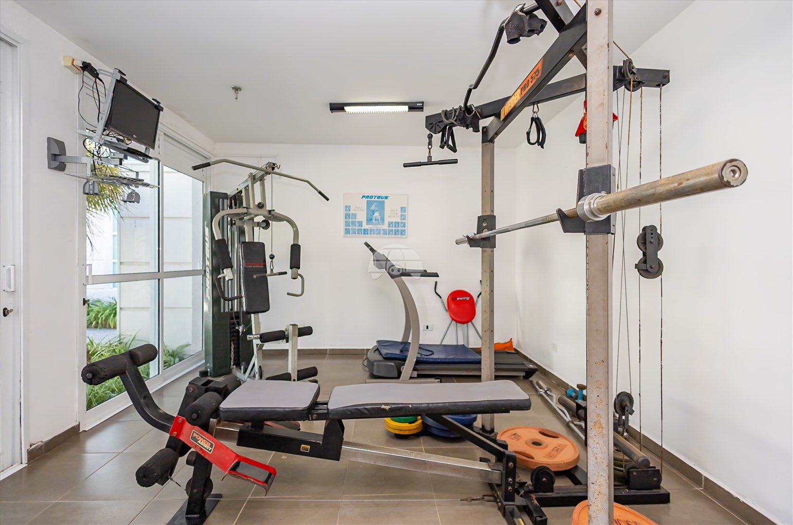 Casa à venda em Jardim Social, Curitiba — Imobiliária Andrade