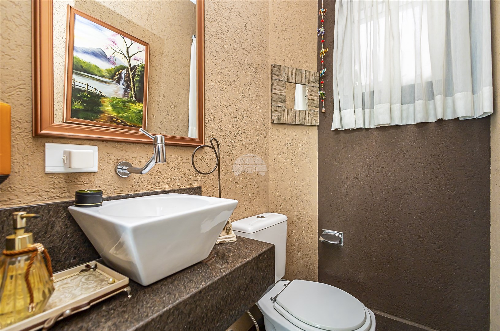 Casa à venda em Jardim Social, Curitiba — Imobiliária Andrade