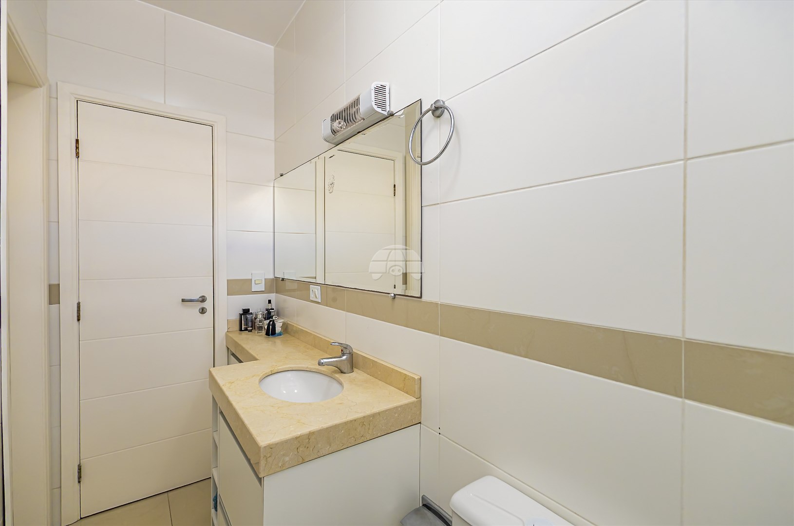 Casa à venda em Jardim Social, Curitiba — Imobiliária Andrade