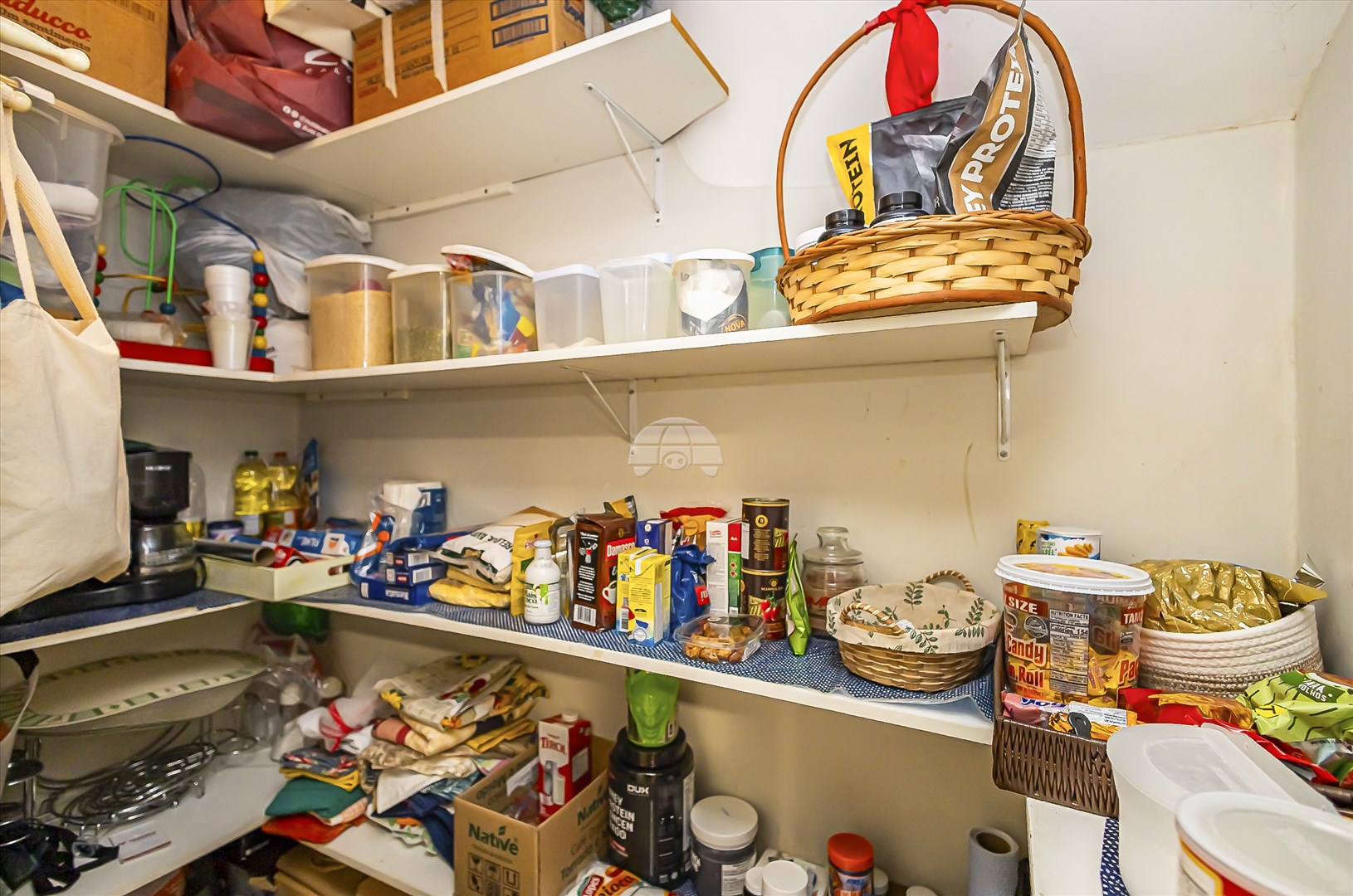 Casa à venda em Jardim Social, Curitiba — Imobiliária Andrade