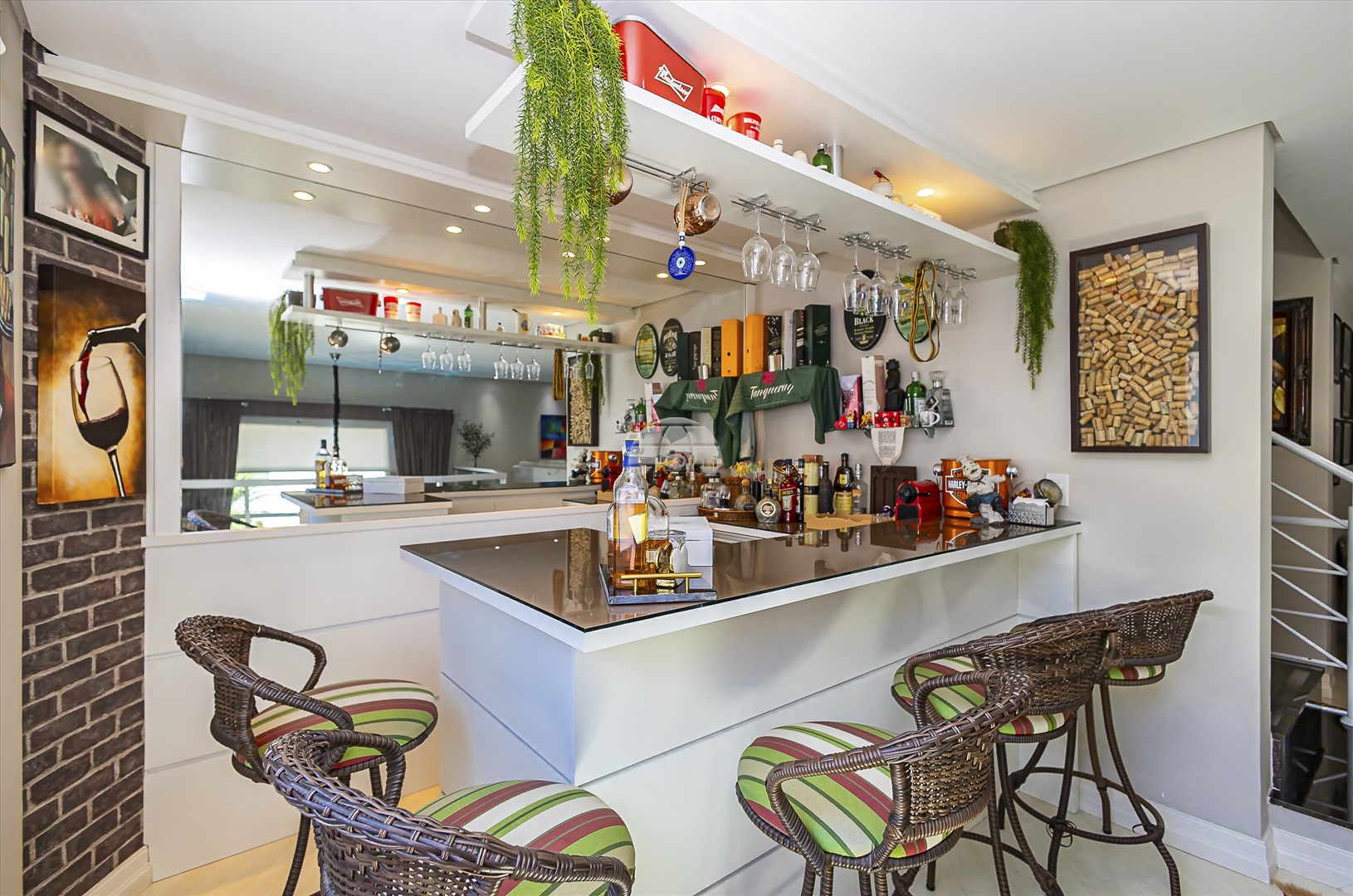 Casa à venda em Jardim Social, Curitiba — Imobiliária Andrade