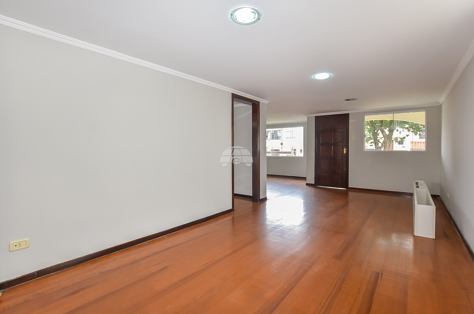 Casa à venda em Capão Raso, Curitiba — Galvão Vendas - Imóveis a venda em Curitiba